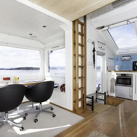 Holiday home Beach House In *