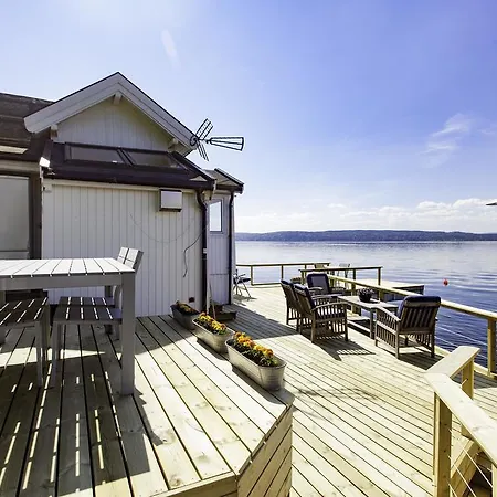 Beach House In Holiday home